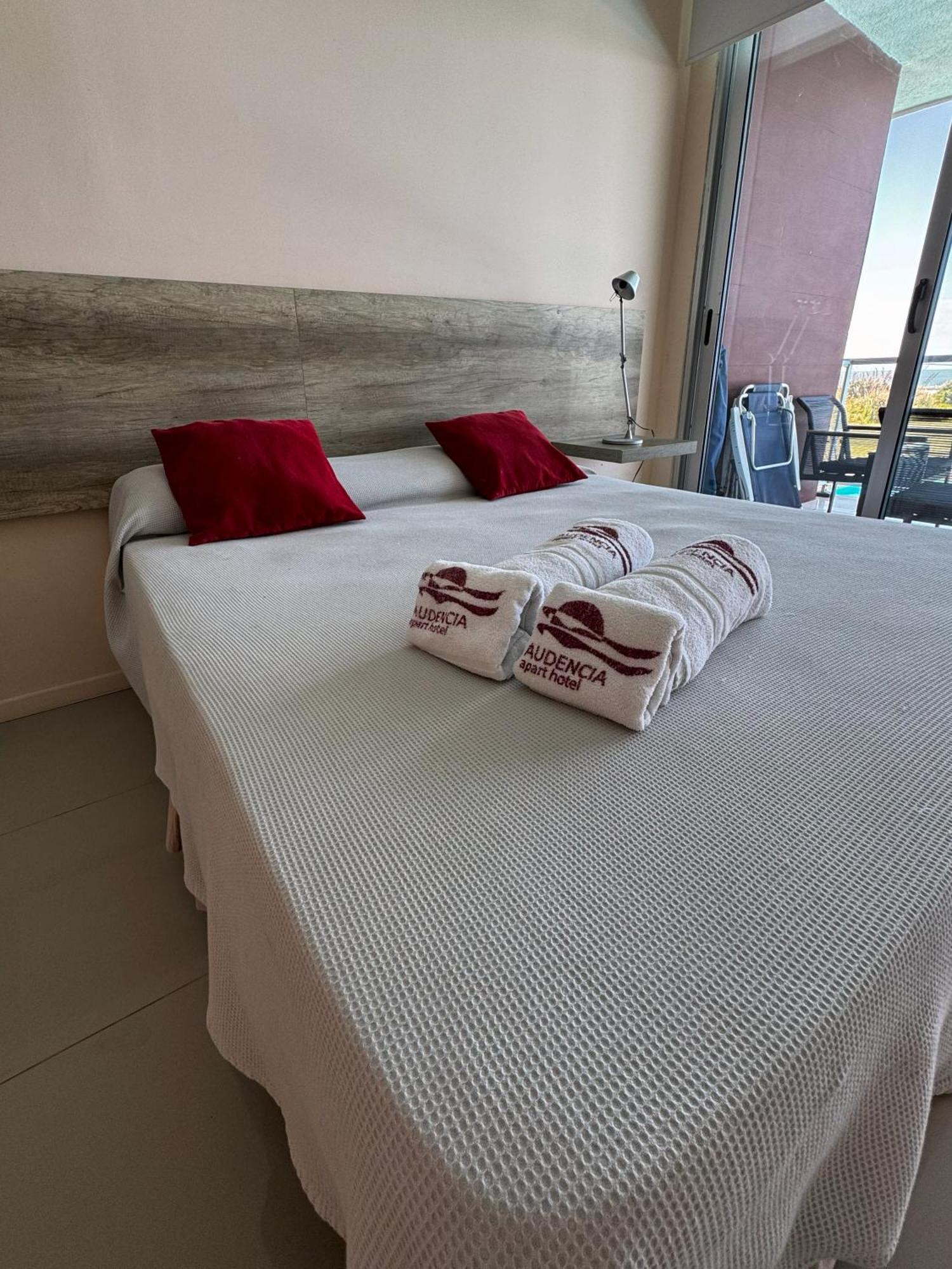 Audencia Del Mar Aparthotel La Paloma Kültér fotó